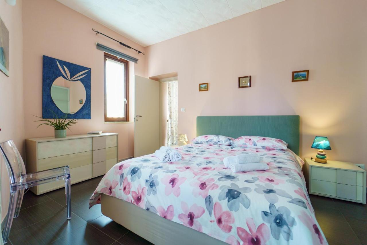Siracusa Comfy & Central Apartment With Terrace Syrakus Exterior foto